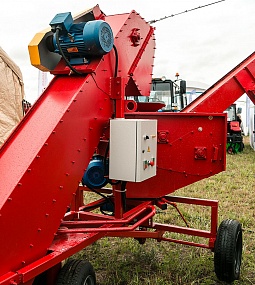 Зернометатель самоходный ПЗС-100